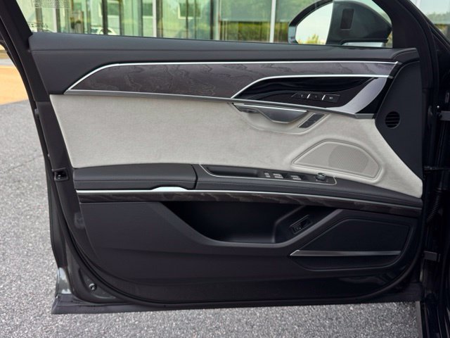 New 2027 Audi A8 L 3.0T AWD/4WD image 9