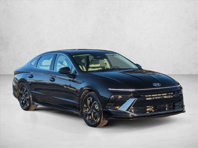 Certified 2025 Hyundai Sonata SEL image 3