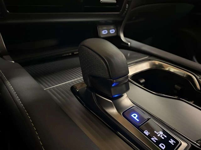 Used 2024 Lexus RX 500h F Sport w/ Convenience Package image 52