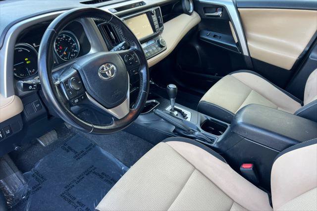 Certified 2017 Toyota RAV4 XLE w/ Convenience Package AWD/4WD image 11