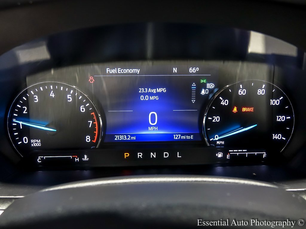 Used 2022 Ford Explorer XLT w/ Equipment Group 202A image 22