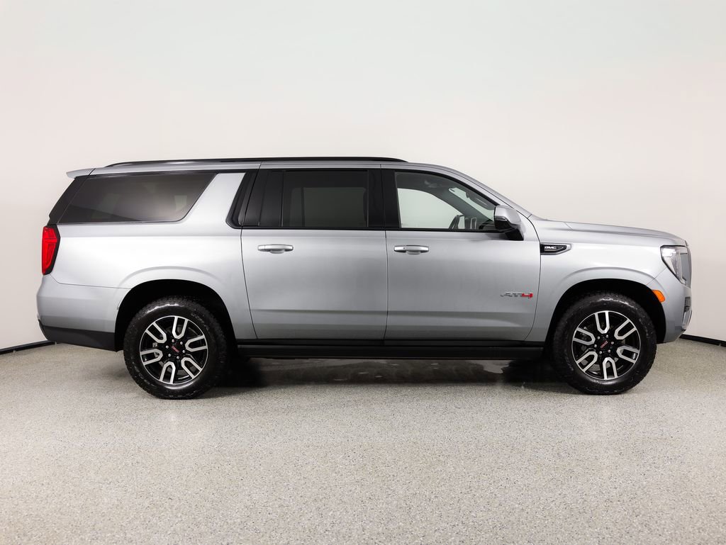 Used 2023 GMC Yukon XL AT4 w/ Max Trailering Package image 10