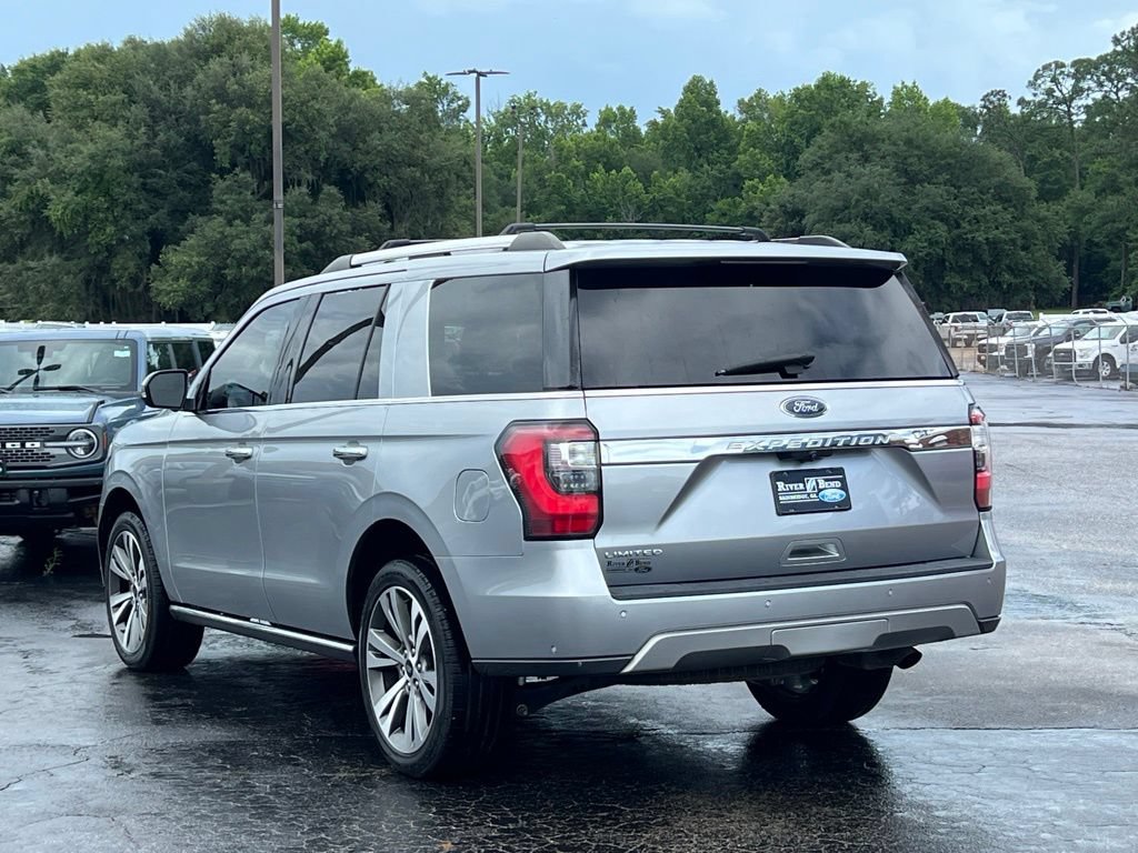 Used 2021 Ford Expedition Limited RWD image 3