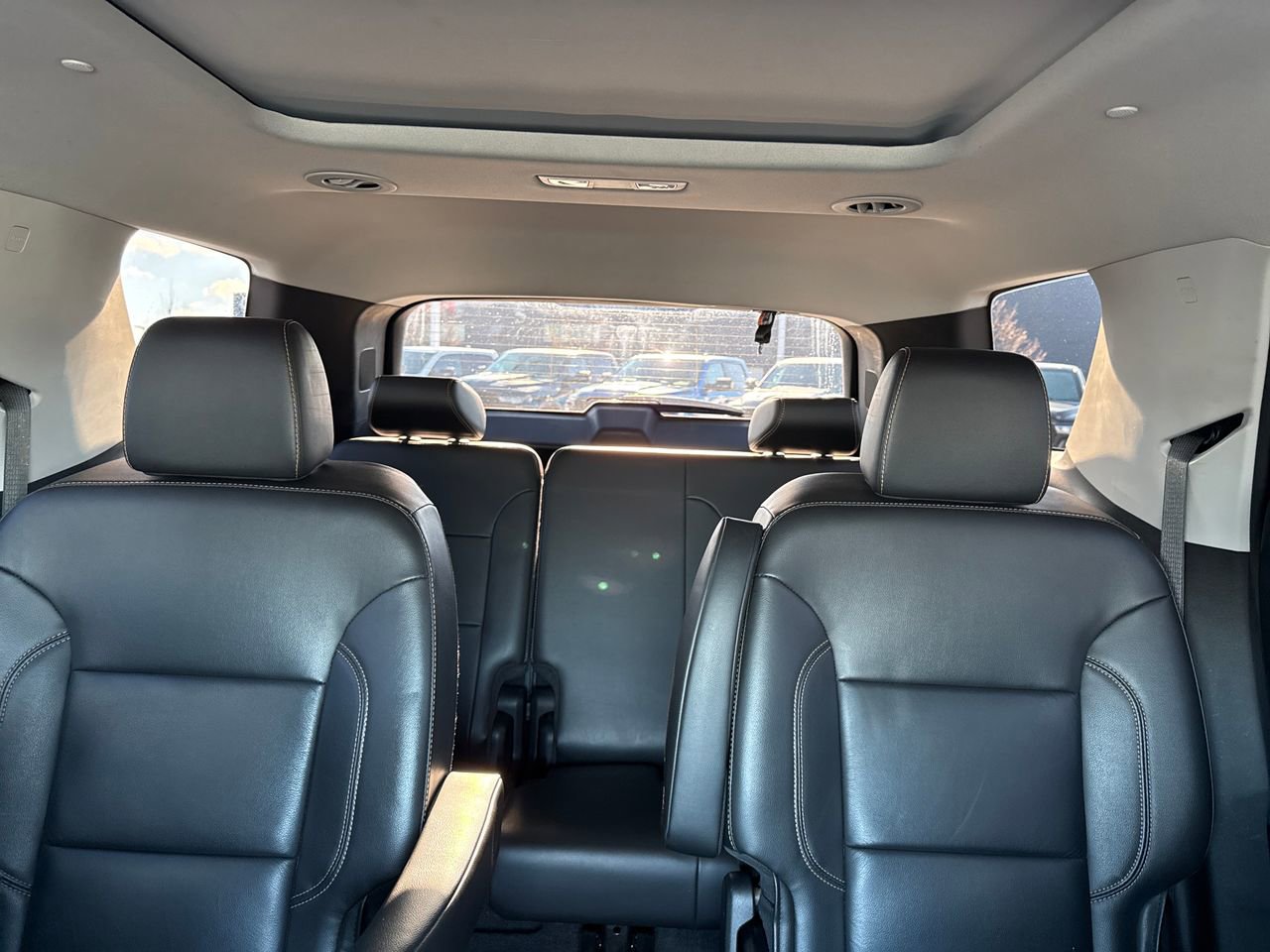 Used 2020 Chevrolet Traverse LT w/ LT Premium Package image 27