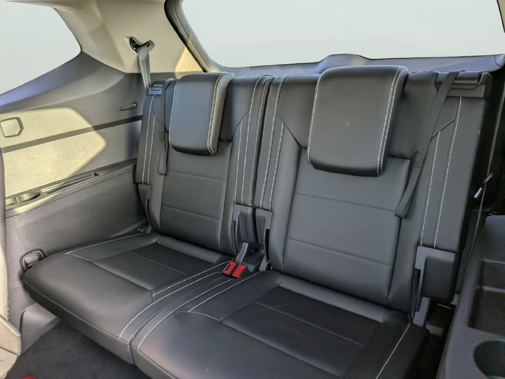 Certified 2023 Volkswagen Atlas SE w/ Panoramic Sunroof Package FWD image 15