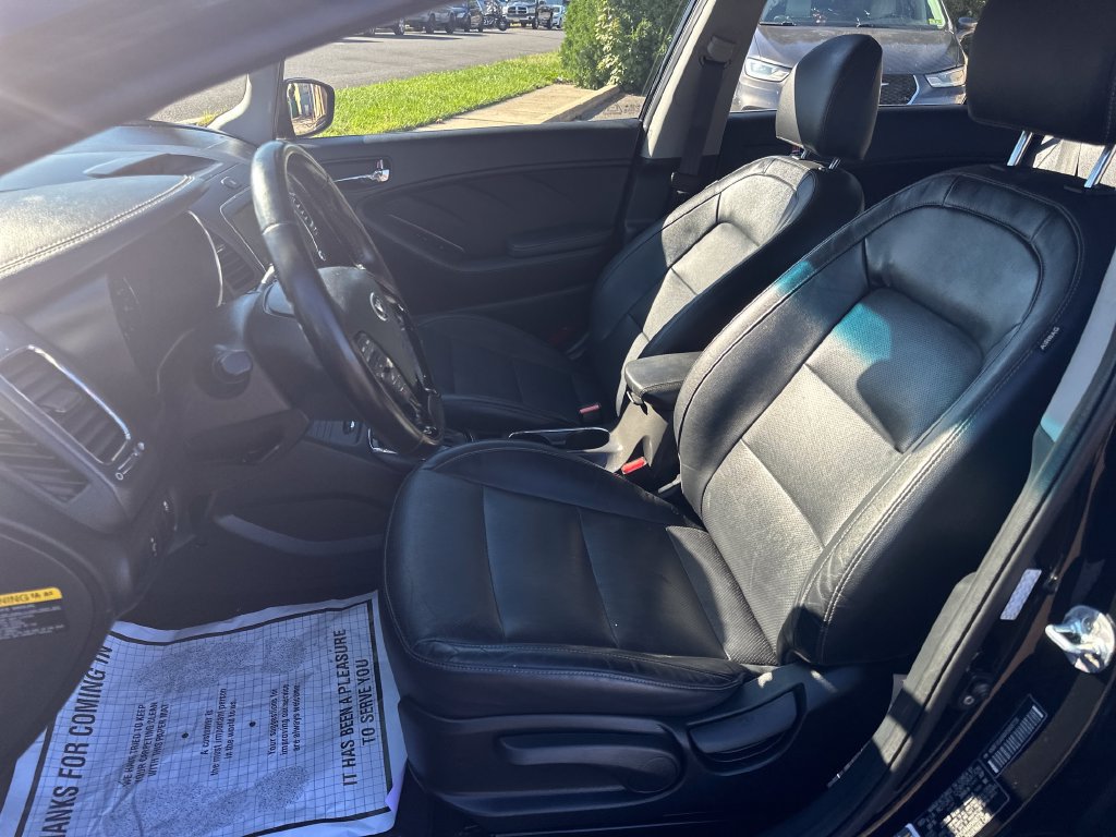 Used 2017 Kia Forte EX FWD image 16