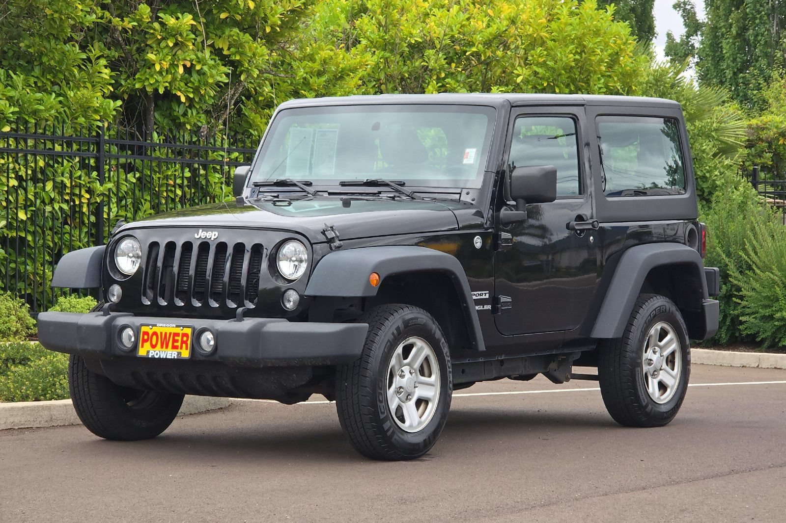 Used 2014 Jeep Wrangler Sport w/ Connectivity Group AWD/4WD image 8