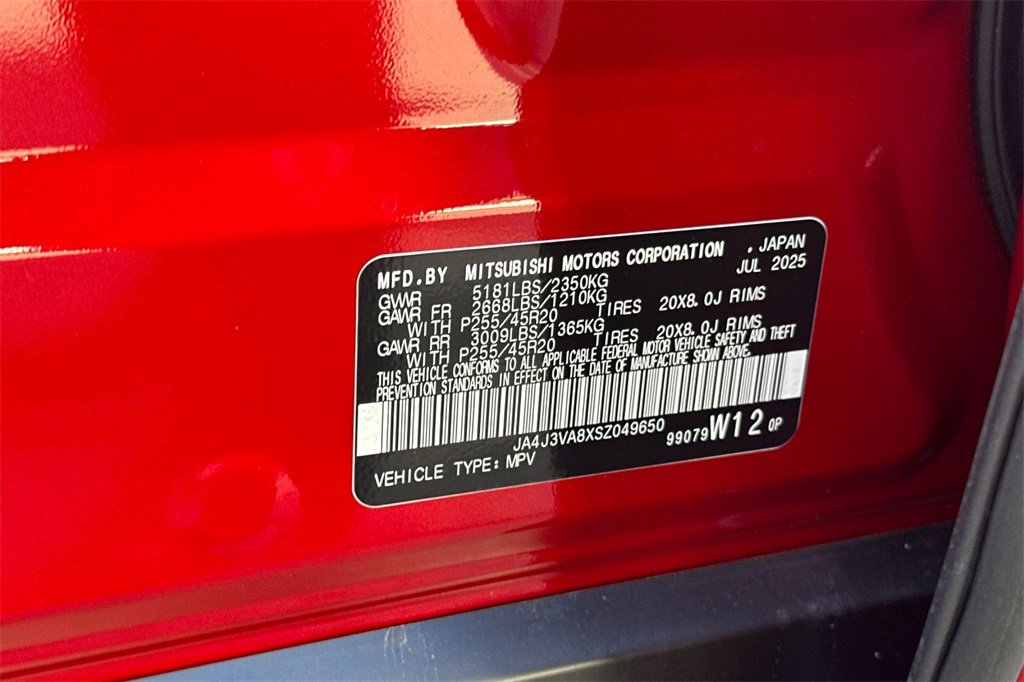 New 2025 Mitsubishi Outlander SE image 29