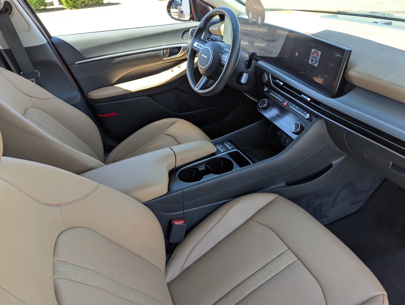 Used 2025 Hyundai Sonata Limited image 13