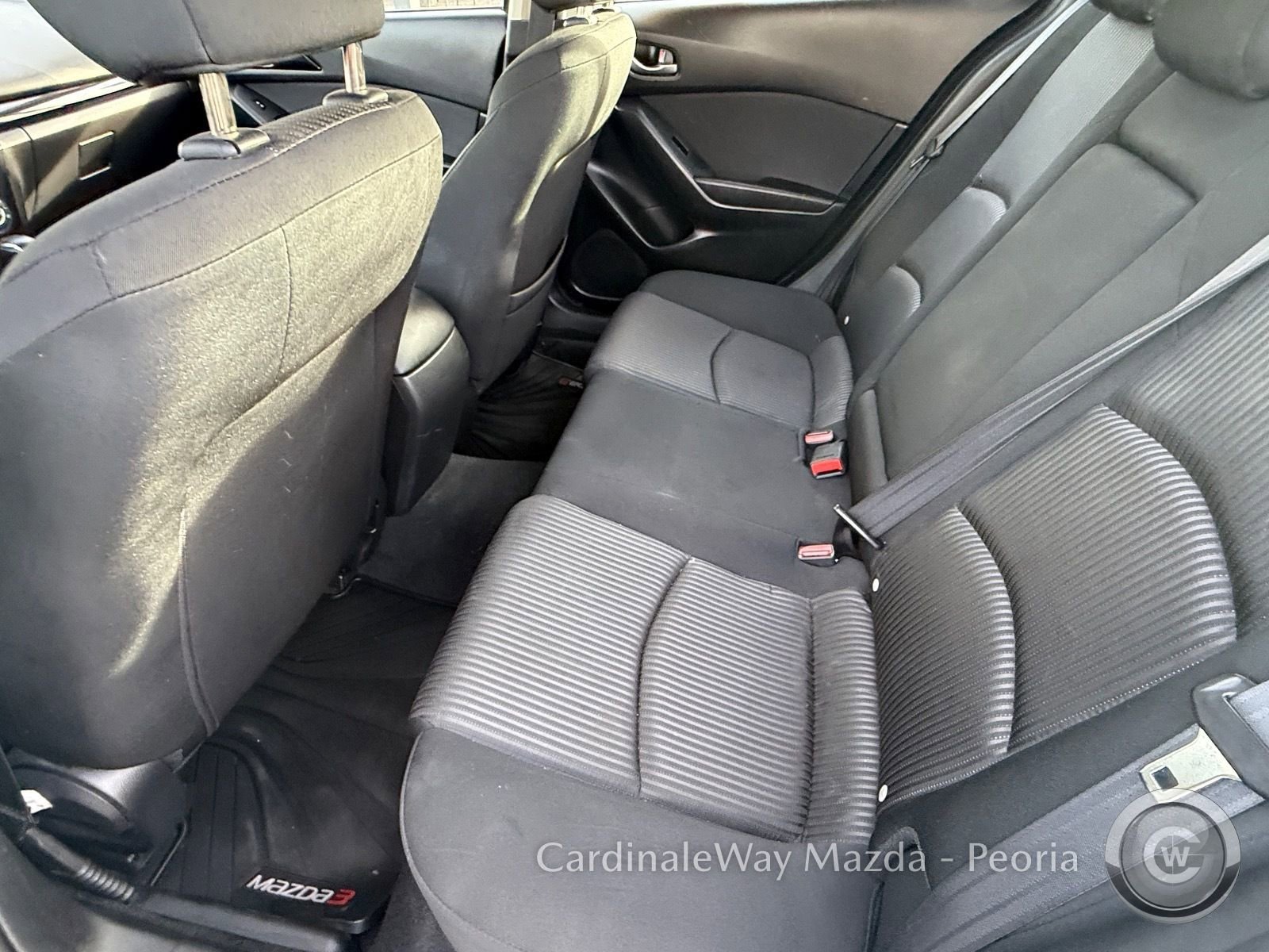 Used 2016 MAZDA MAZDA3 i Touring image 19