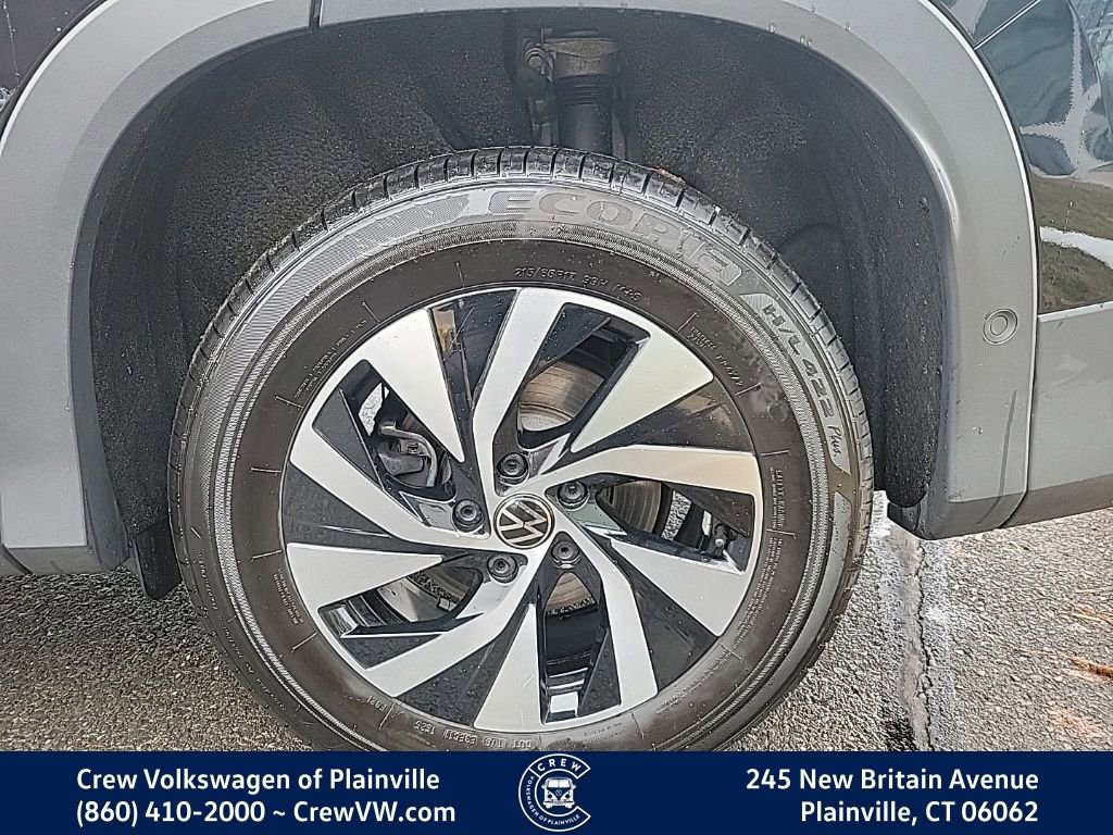 Certified 2025 Volkswagen Tiguan S image 18