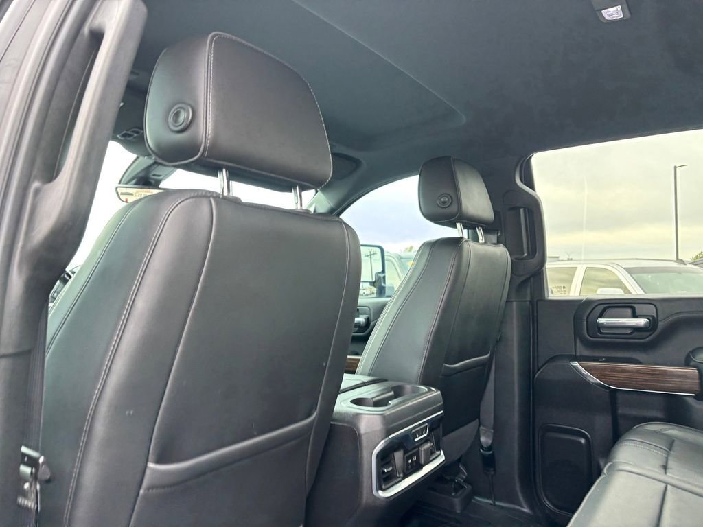 Used 2020 Chevrolet Silverado 2500 High Country image 26