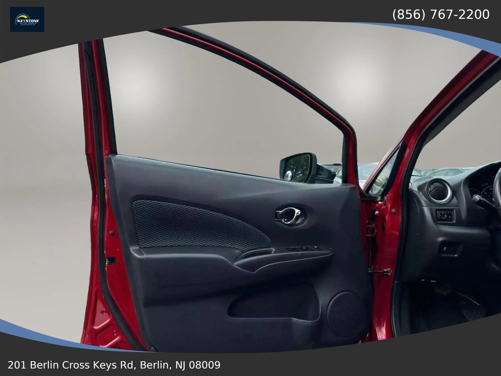 Used 2015 Nissan Versa Note SV FWD image 7