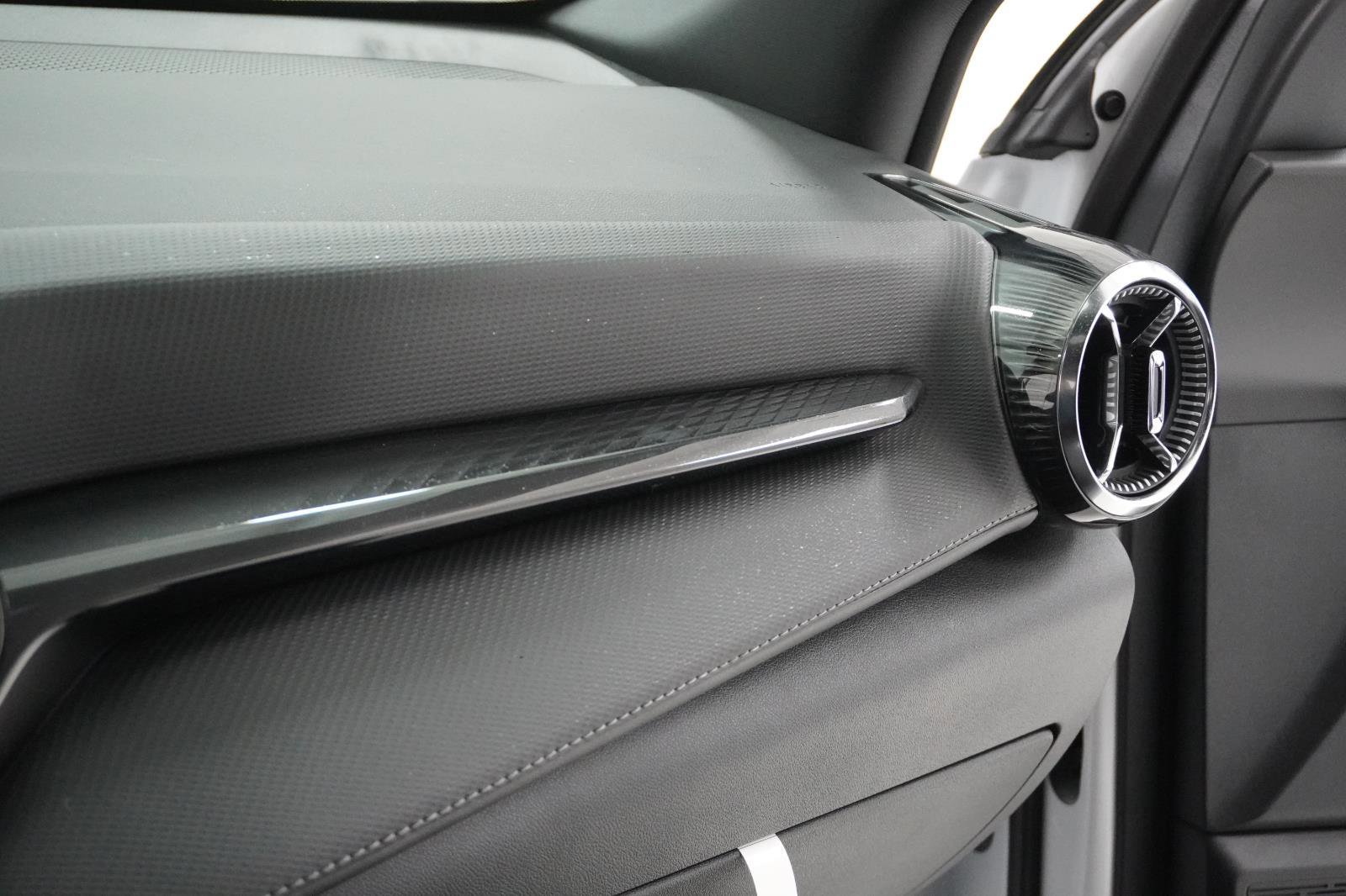 New 2026 Chevrolet Equinox LT w/ Midnight Edition image 28