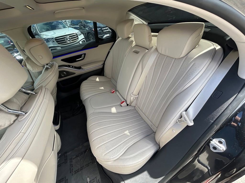 Used 2023 Mercedes-Benz S 500 S 500 image 43
