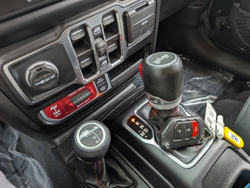 Used 2022 Jeep Wrangler Unlimited Rubicon image 30