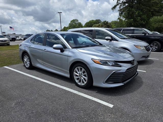 Used 2023 Toyota Camry LE FWD image 1