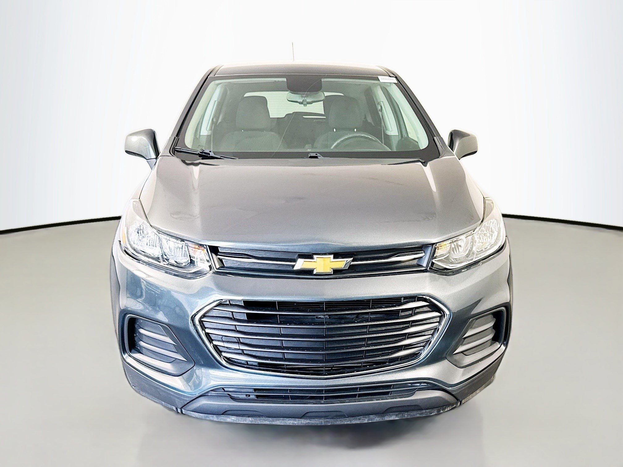 Used 2020 Chevrolet Trax LS w/ Tint and Cruise Package FWD image 2