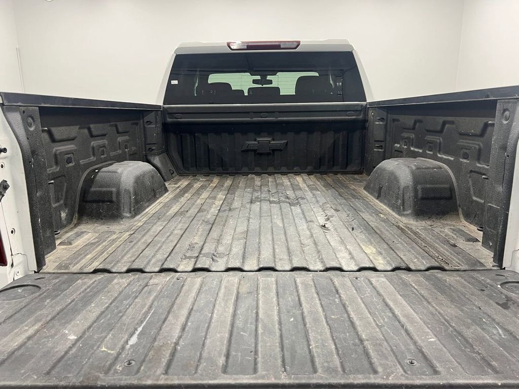 Used 2020 Chevrolet Silverado 1500 LT w/ All-Star Edition image 19