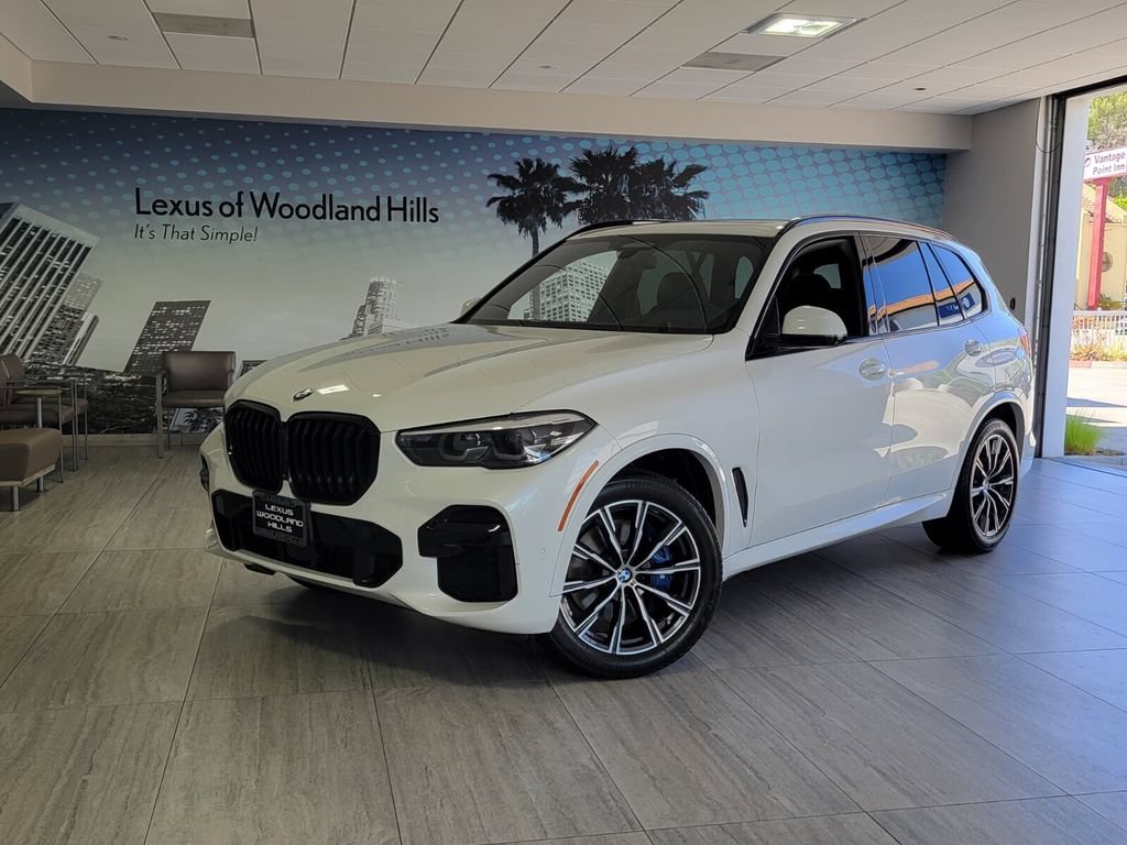 Used 2022 BMW X5 sDrive40i w/ M Sport Package