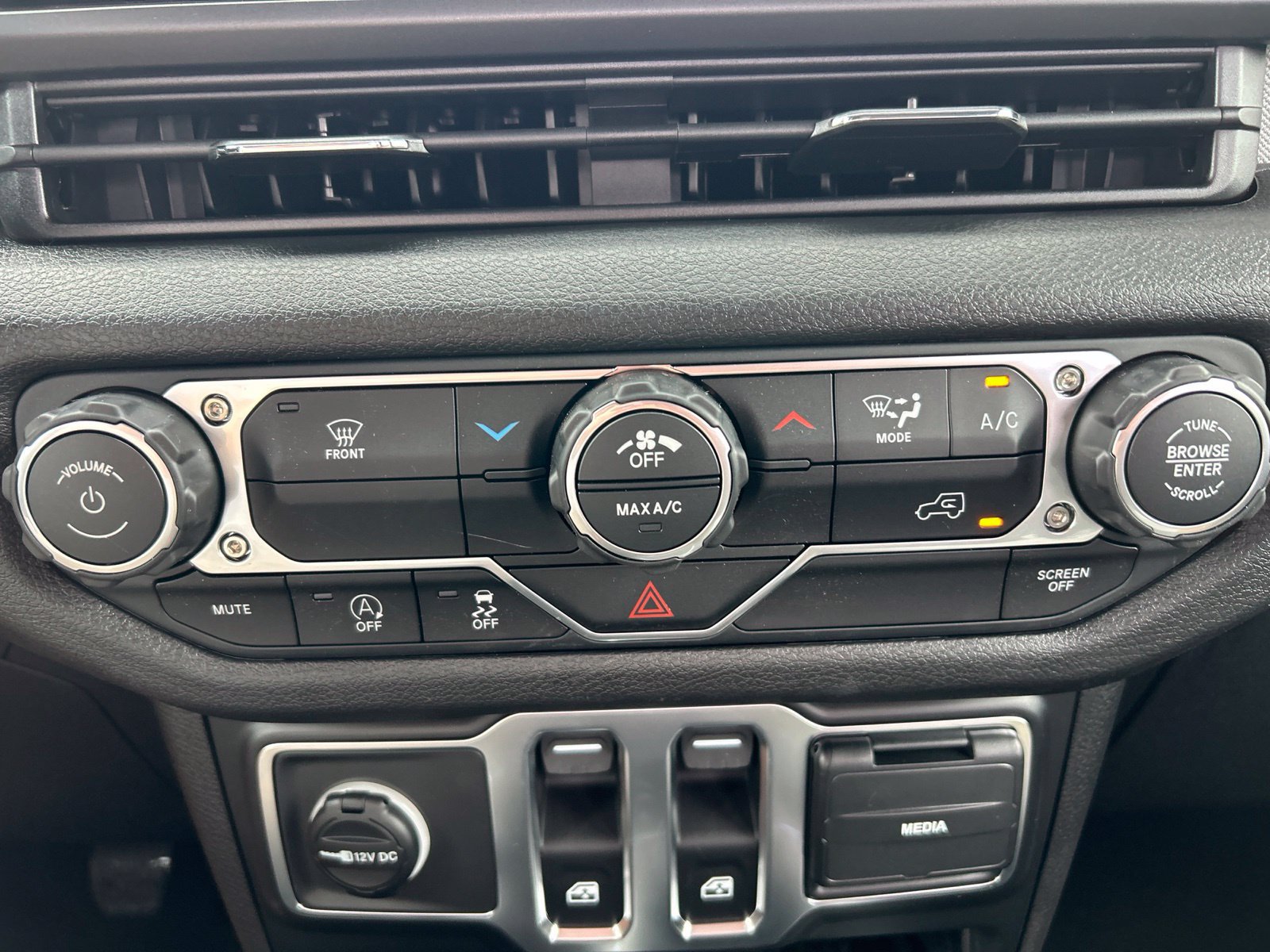New 2027 Jeep Wrangler Sport AWD/4WD image 28