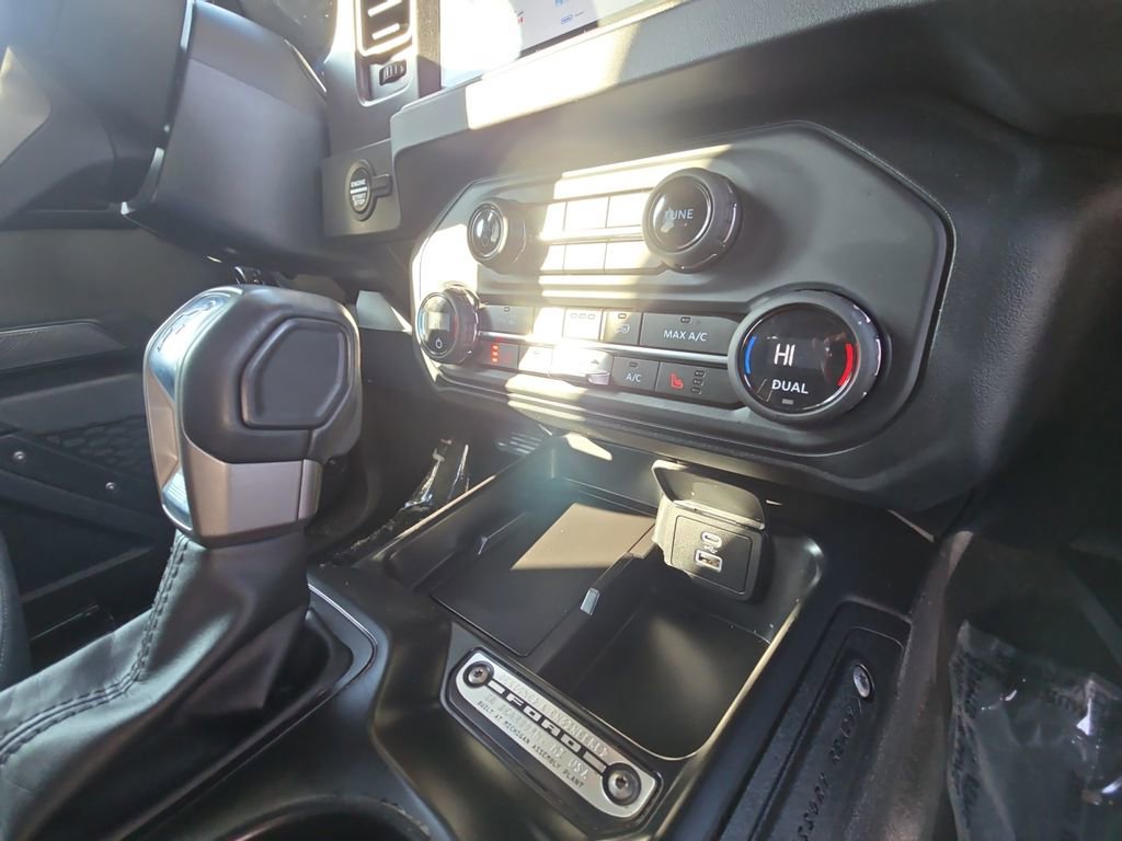 Used 2025 Ford Bronco Big Bend image 20