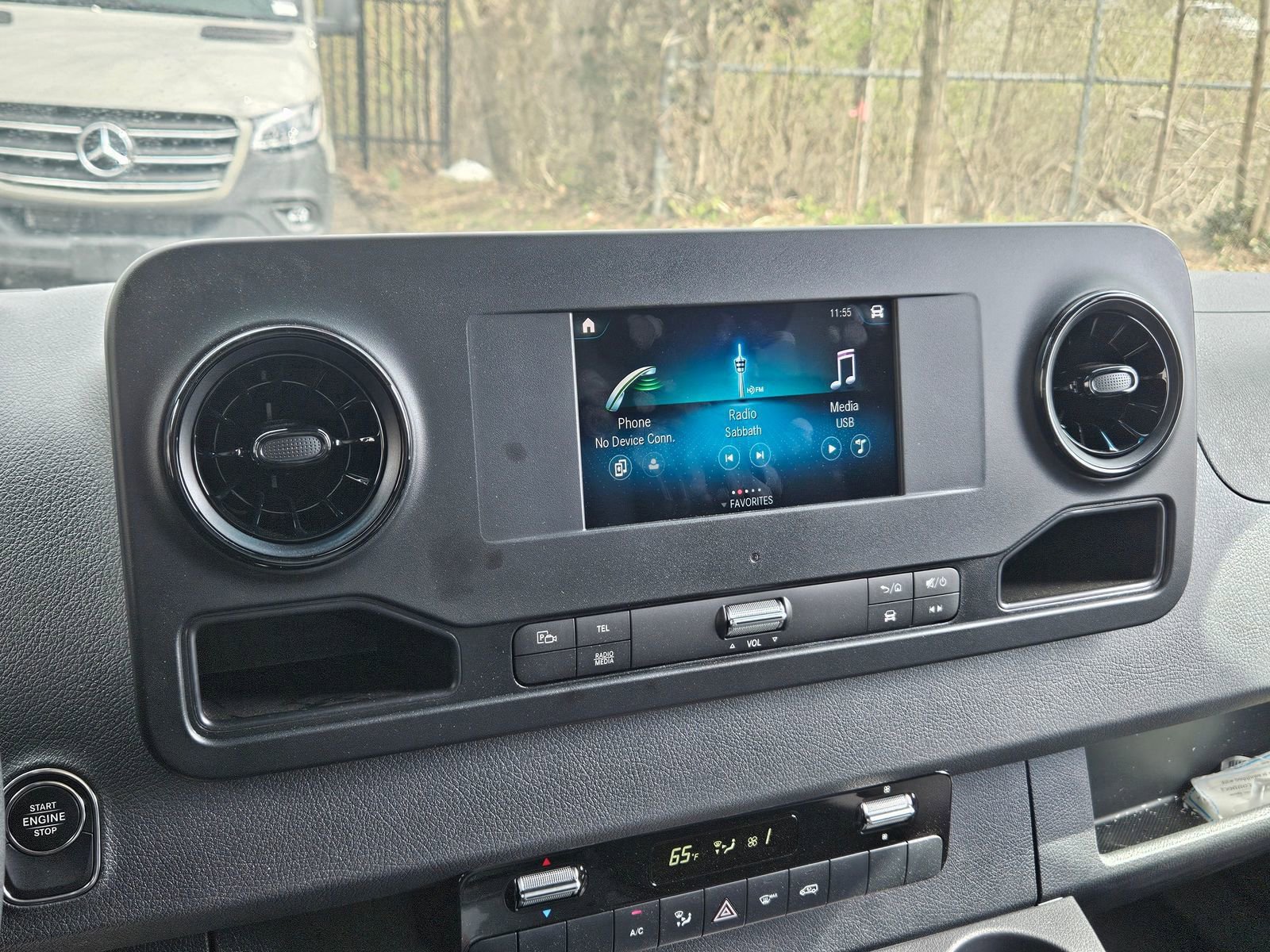 New 2024 Mercedes-Benz Sprinter 4500 image 24