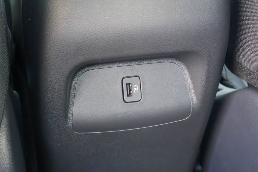 Certified 2025 Nissan Sentra SV image 18