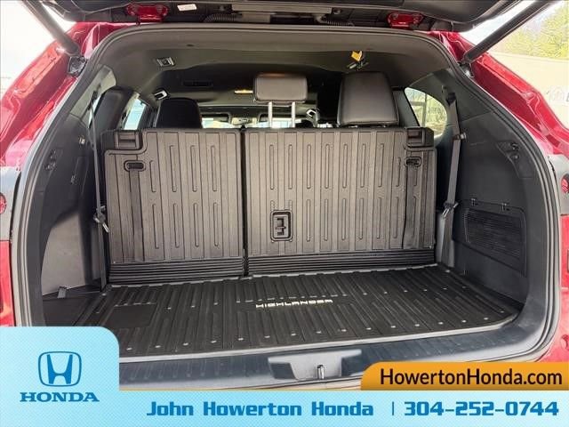 Used 2022 Toyota Highlander XSE image 30