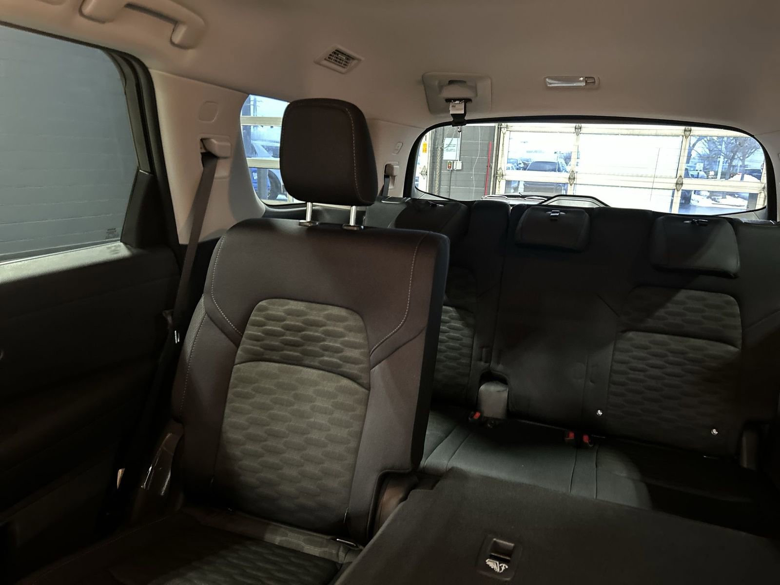 New 2026 Nissan Pathfinder S image 4