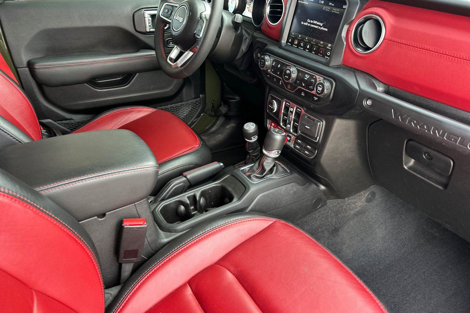 Used 2023 Jeep Wrangler Unlimited Rubicon 4xe image 17