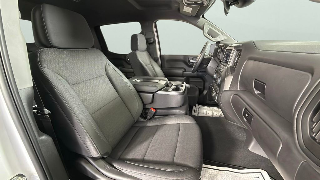 Certified 2026 Chevrolet Silverado 1500 Custom w/ Turbomax Blackout Package image 32