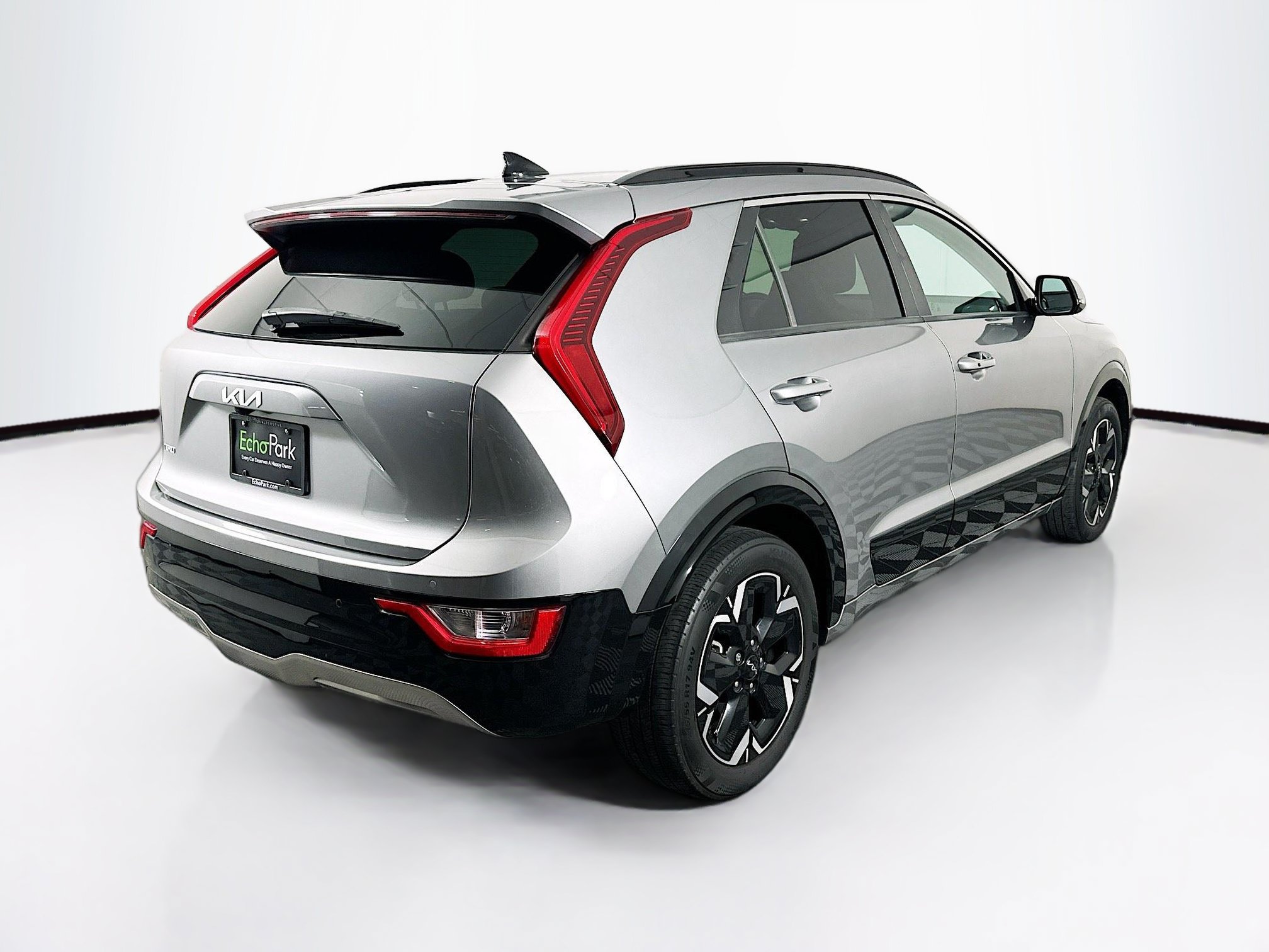 Used 2023 Kia Niro Wind FWD image 9