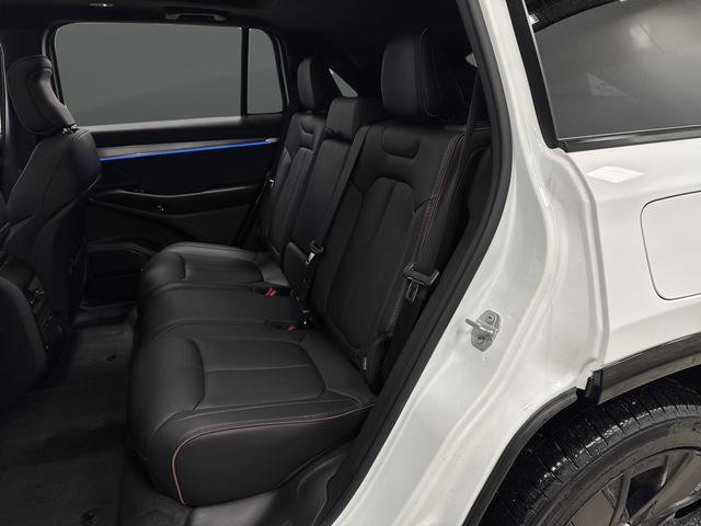 Used 2024 Jeep Wagoneer Launch Edition image 31