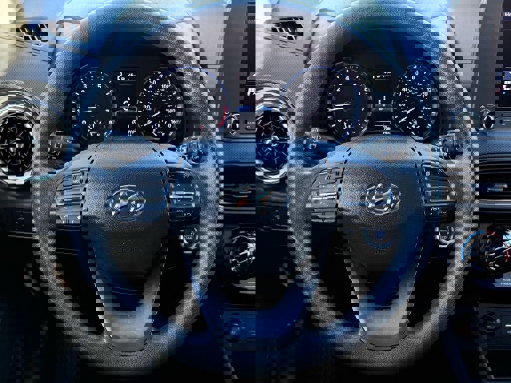 Used 2022 Hyundai Kona SEL w/ Cargo Package image 17