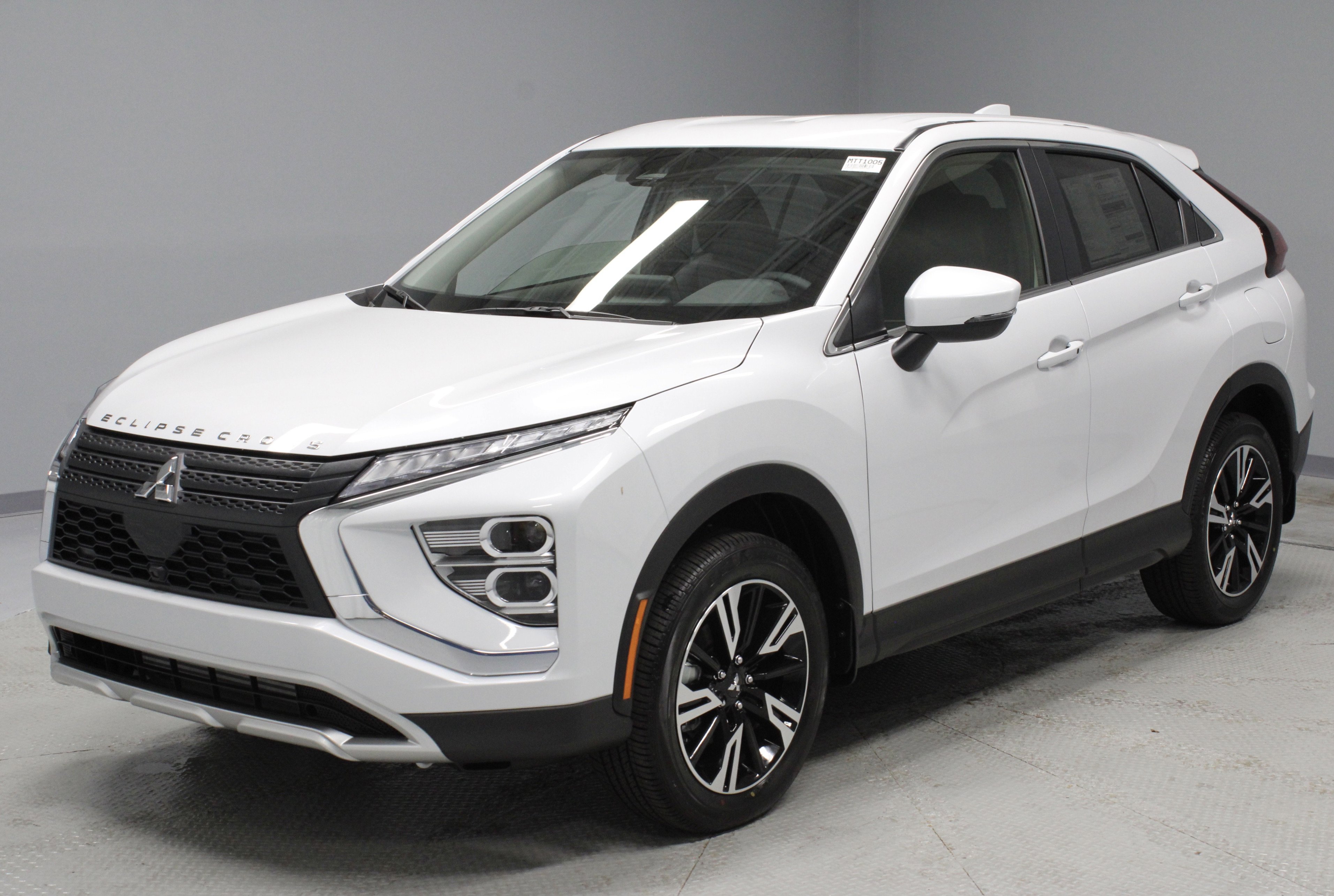 New 2026 Mitsubishi Eclipse Cross SE image 4