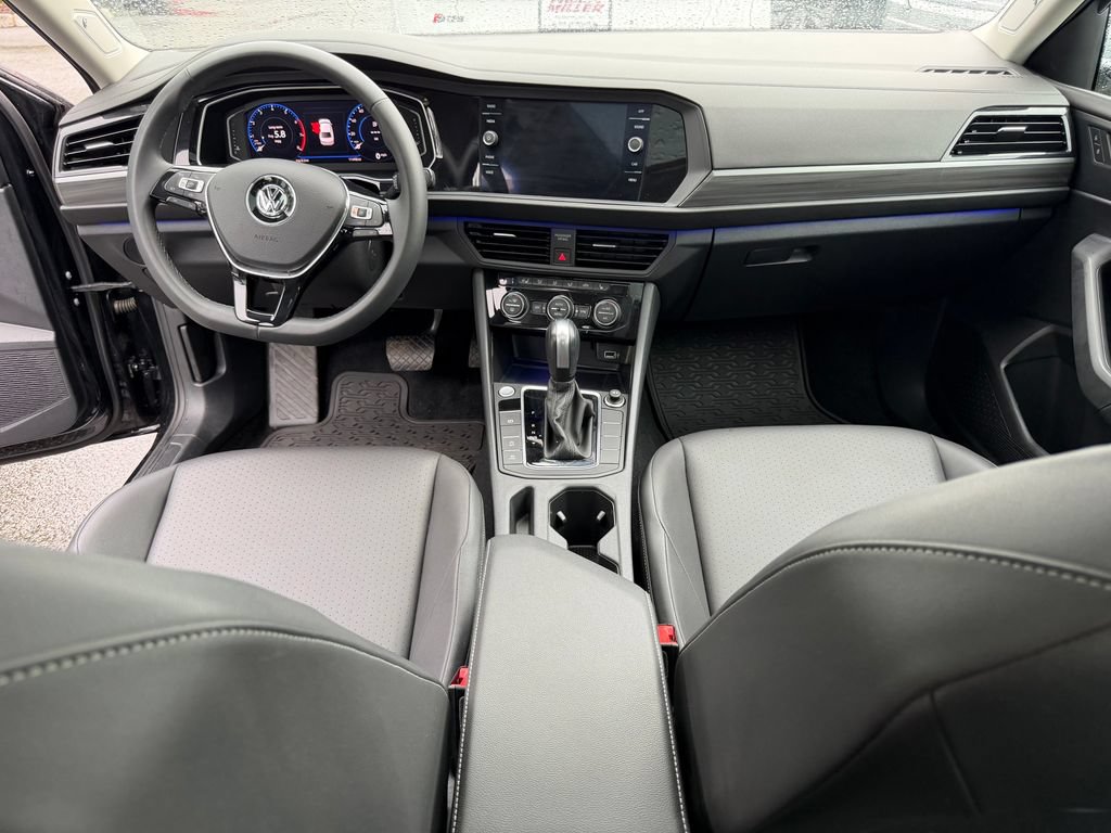 Used 2020 Volkswagen Jetta SEL FWD image 18