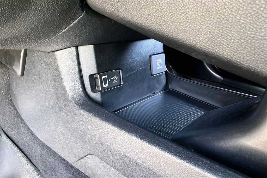 Used 2021 Honda Civic Sport image 14