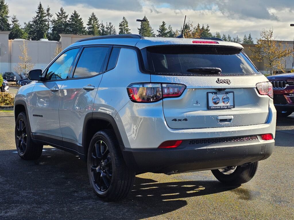 New 2026 Jeep Compass Latitude image 6