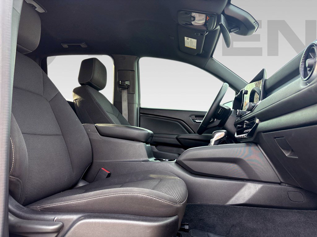 Used 2023 Chevrolet Colorado LT w/ LT Convenience Package II image 13