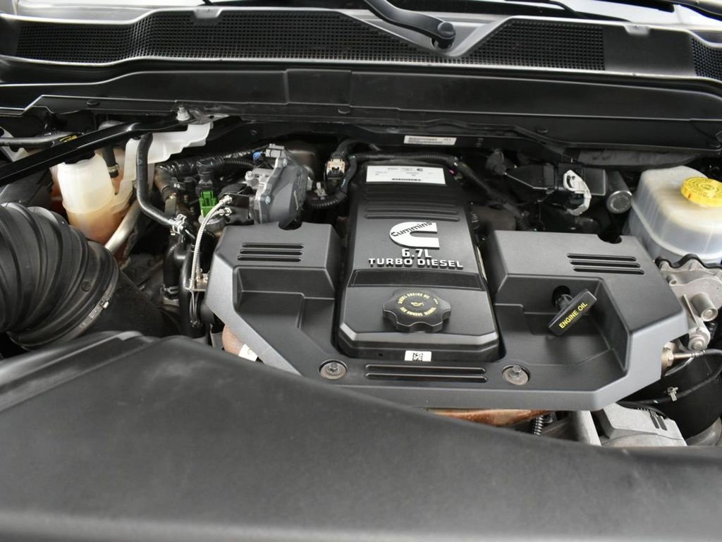Used 2020 RAM 2500 Limited image 33