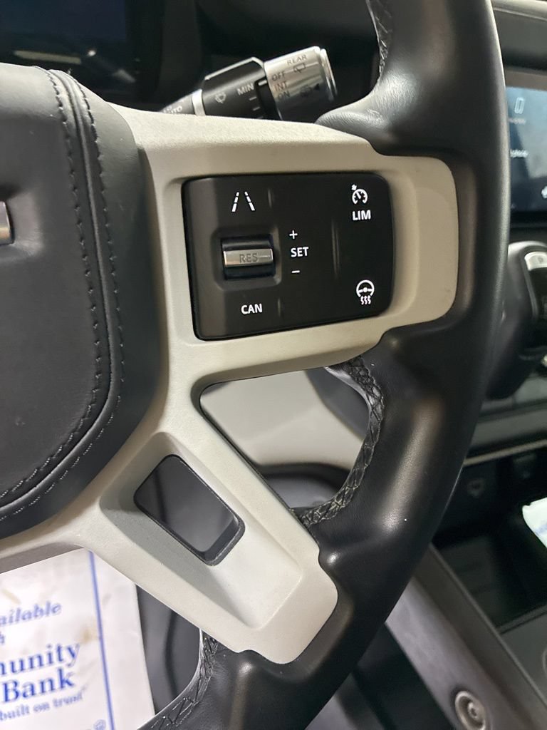 Used 2020 Land Rover Defender 110 SE AWD/4WD image 14