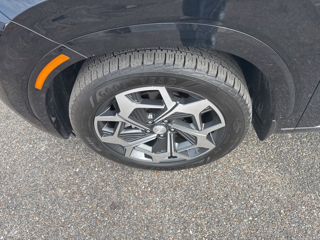 Used 2021 Hyundai Palisade Calligraphy image 23