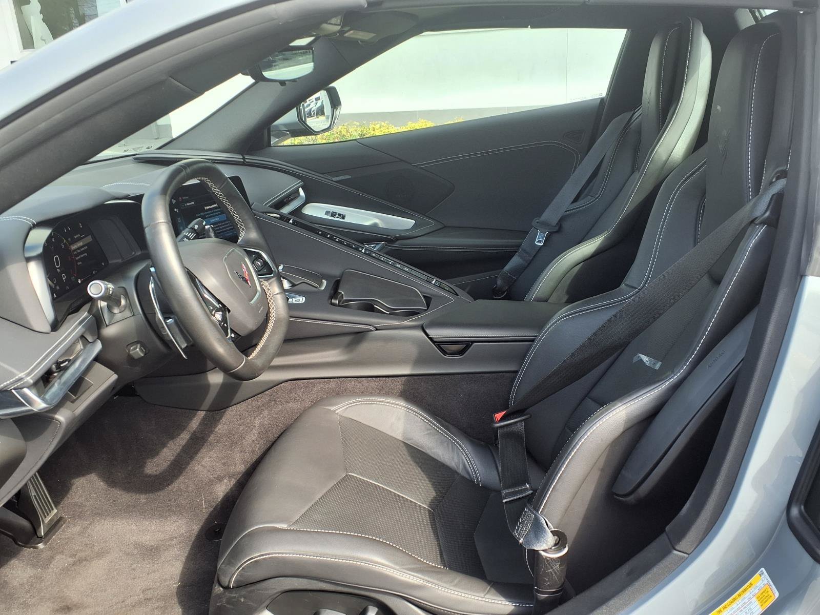Used 2024 Chevrolet Corvette Stingray Convertible w/ Battery Protection Package RWD image 20