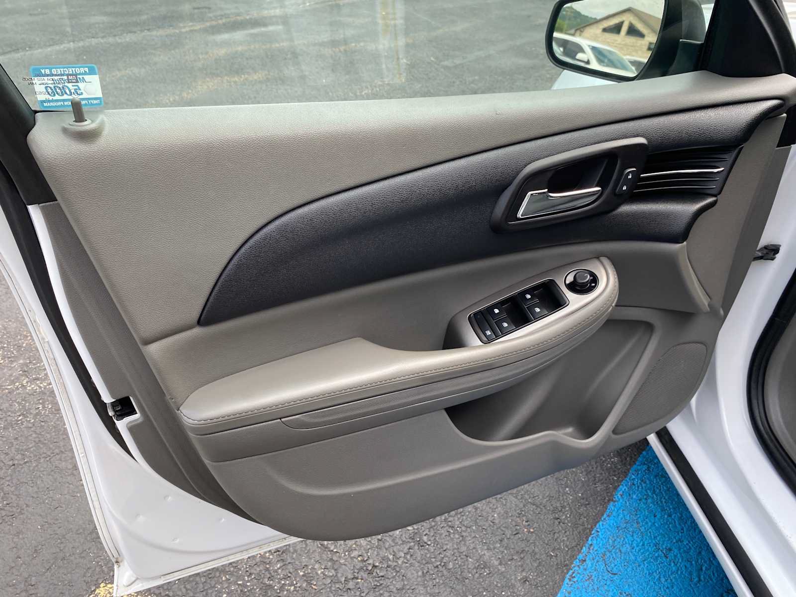 Used 2015 Chevrolet Malibu LS FWD image 24