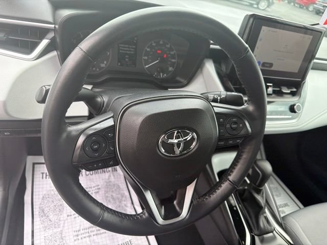 Used 2023 Toyota Corolla SE w/ Carpet Mat Package (TMS) FWD image 12