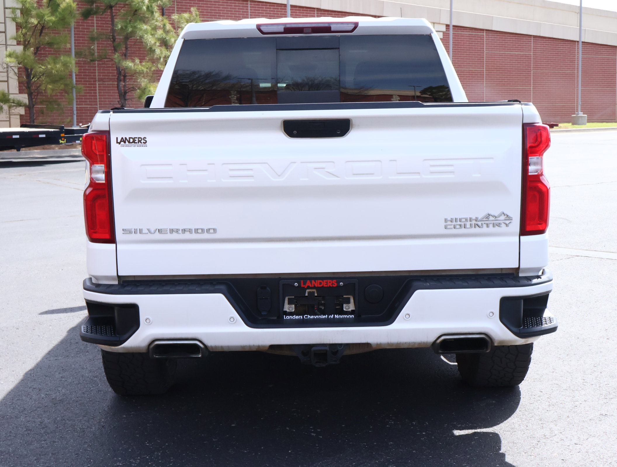 Used 2019 Chevrolet Silverado 1500 High Country w/ Technology Package image 34