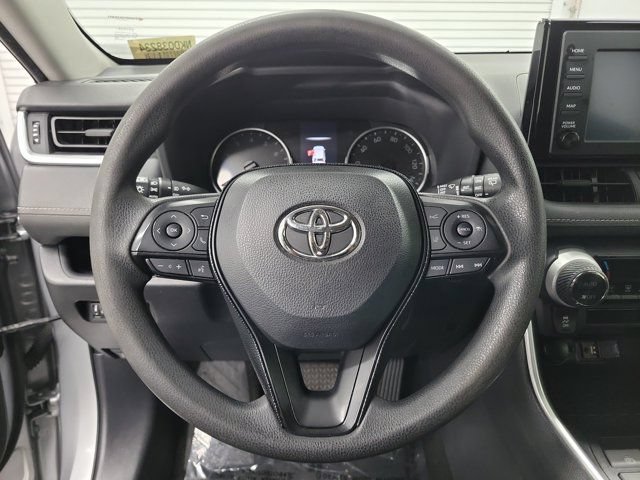 Used 2019 Toyota RAV4 XLE FWD image 24