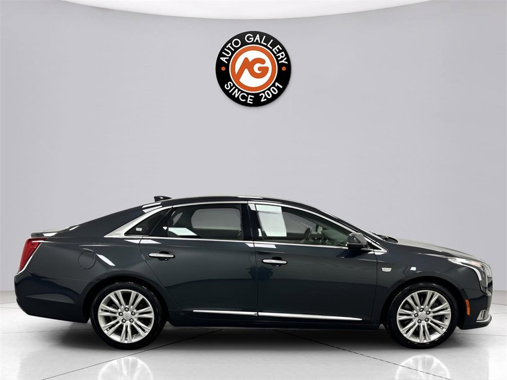 Used 2019 Cadillac XTS Luxury image 8