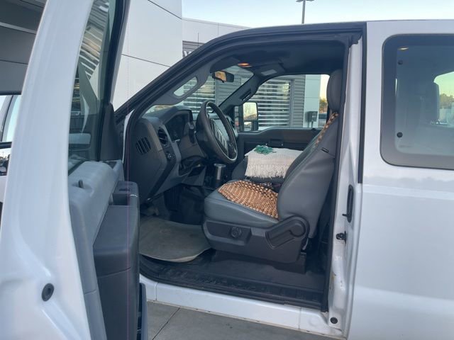 Used 2015 Ford F250 XL w/ XL Appearance Package image 8